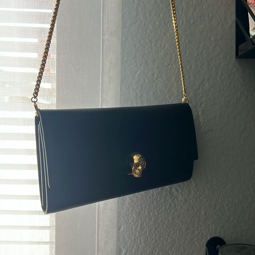 ALEXANDER MCQUEEN Small Grain Leather Crossbody Wallet